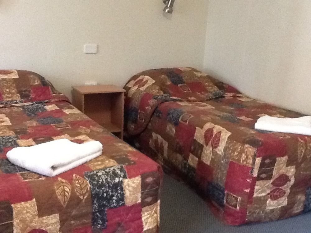 Motel Riverina Leeton Exteriör bild