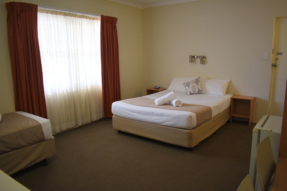 Motel Riverina Leeton Exteriör bild