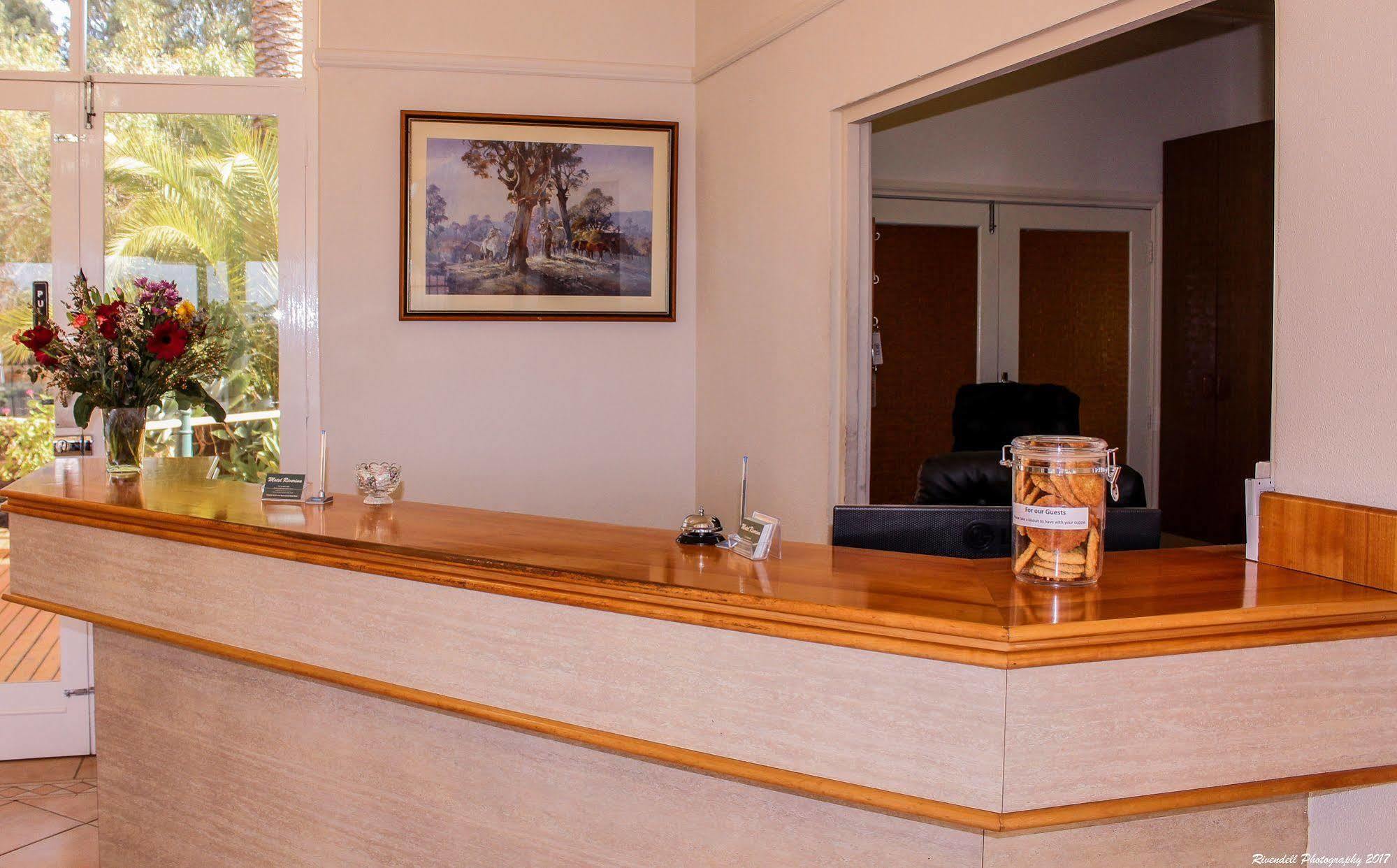 Motel Riverina Leeton Exteriör bild